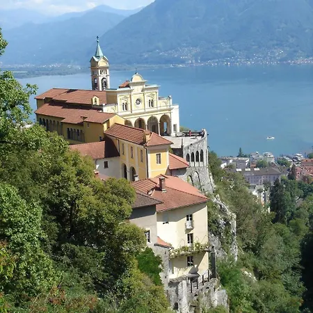 Dom wakacyjny Bellaterra A By Fewotessin Locarno