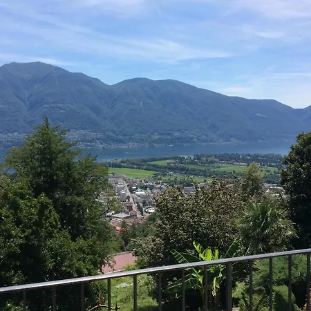 Vakantiehuis Bellaterra A By Fewotessin Locarno